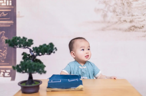 辽宁宝宝几个月可以笑出声 辽宁宝宝几个月可以笑出声